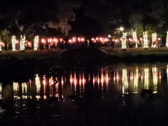 Reunion torchlight procession